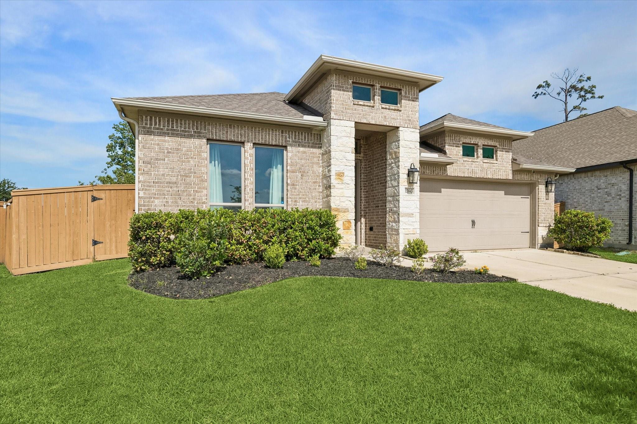 15843 Mckinley Green Drive