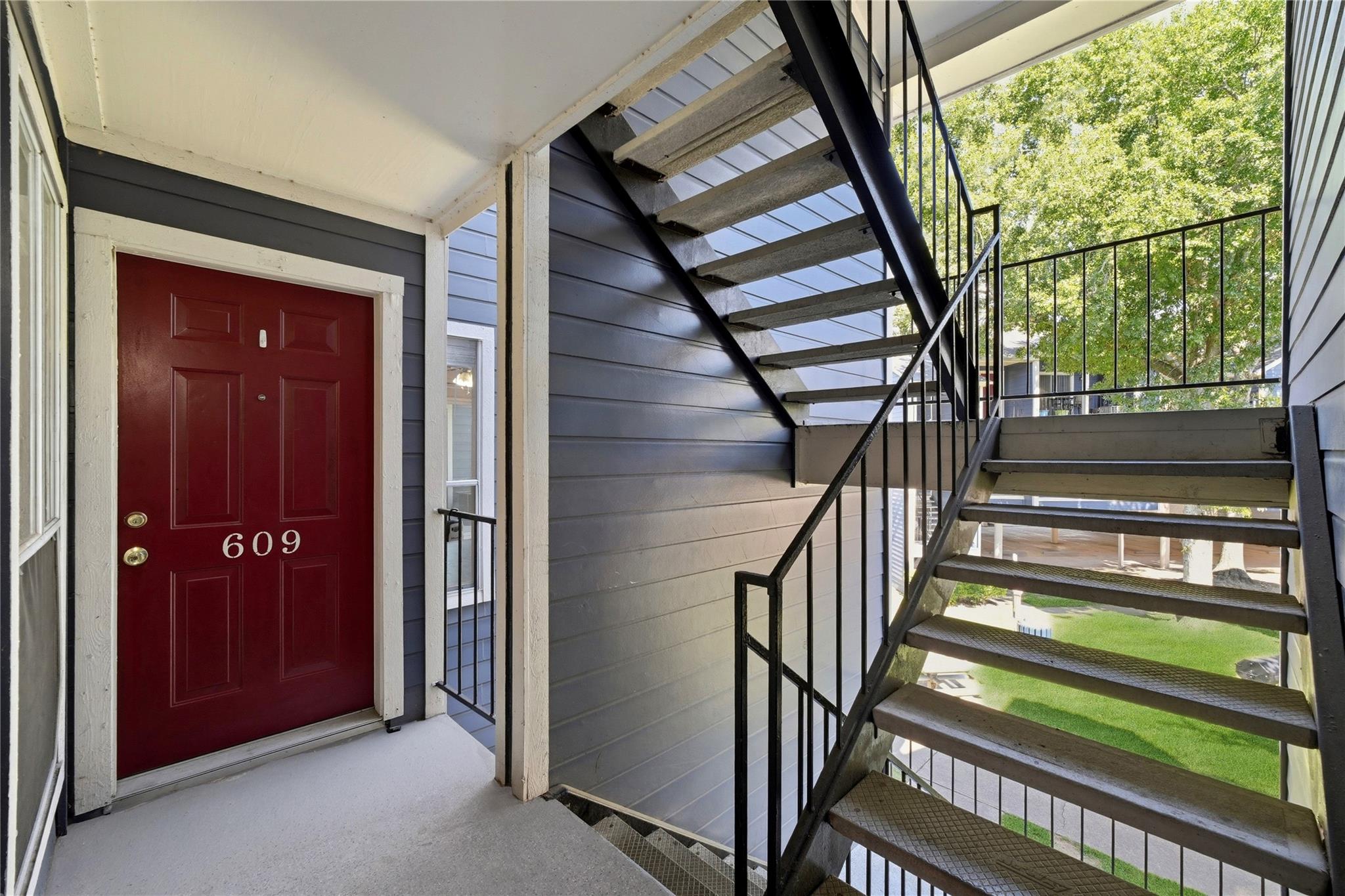 18511 Egret Bay Boulevard 609