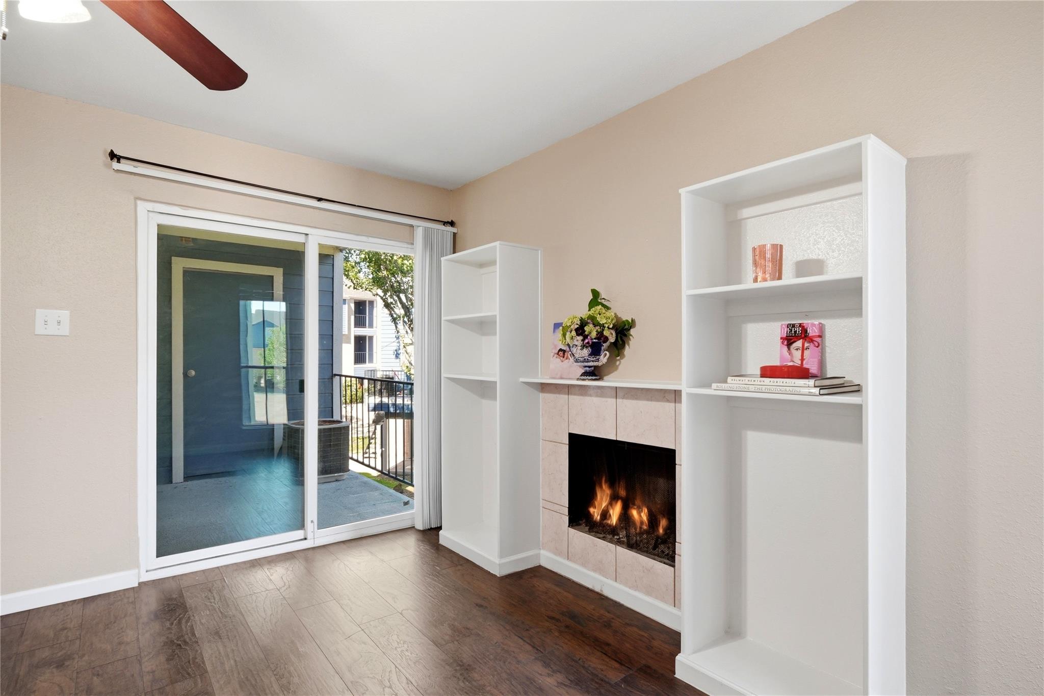 18511 Egret Bay Boulevard 609