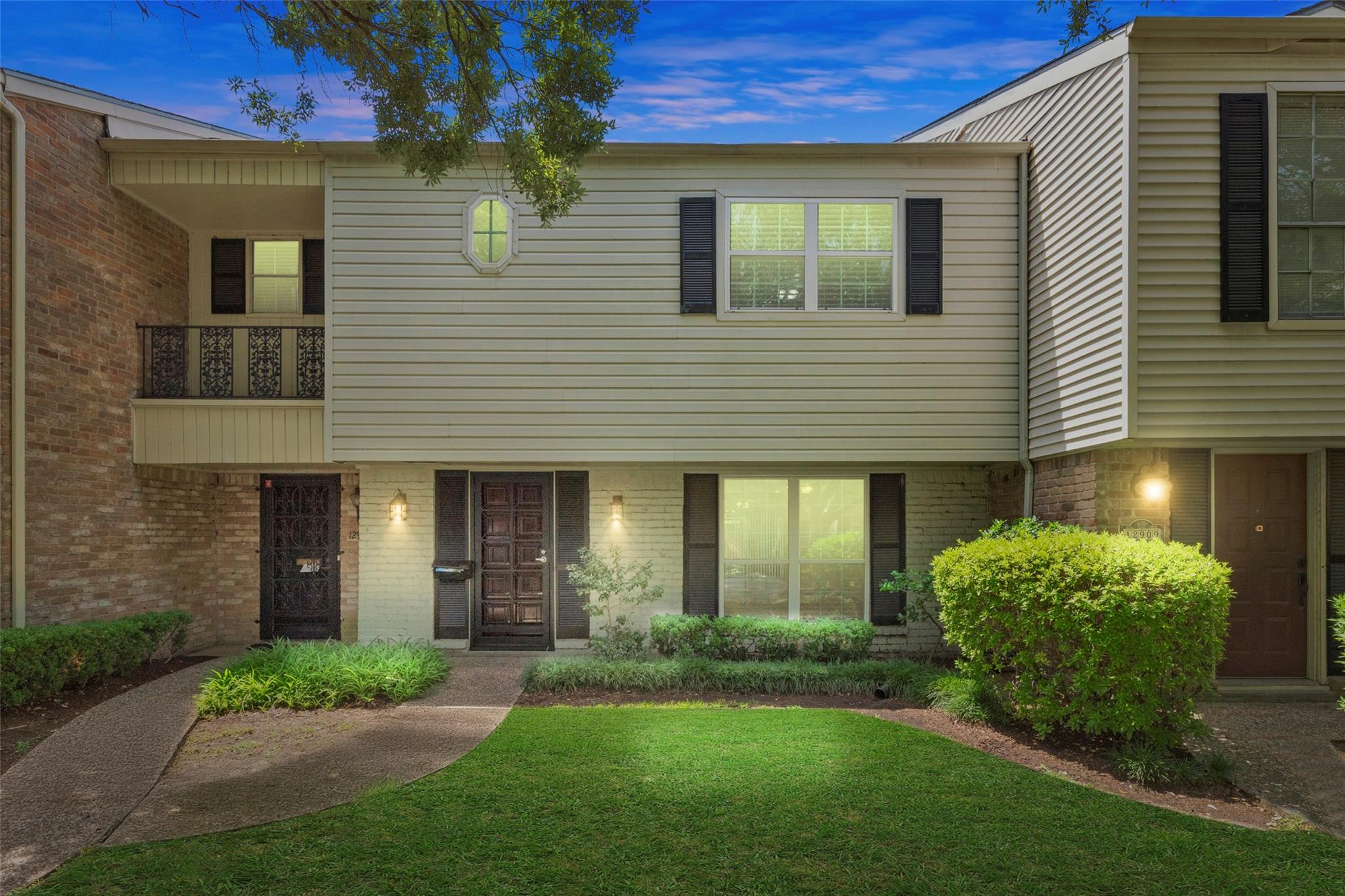 12907 Trail Hollow Drive 2907