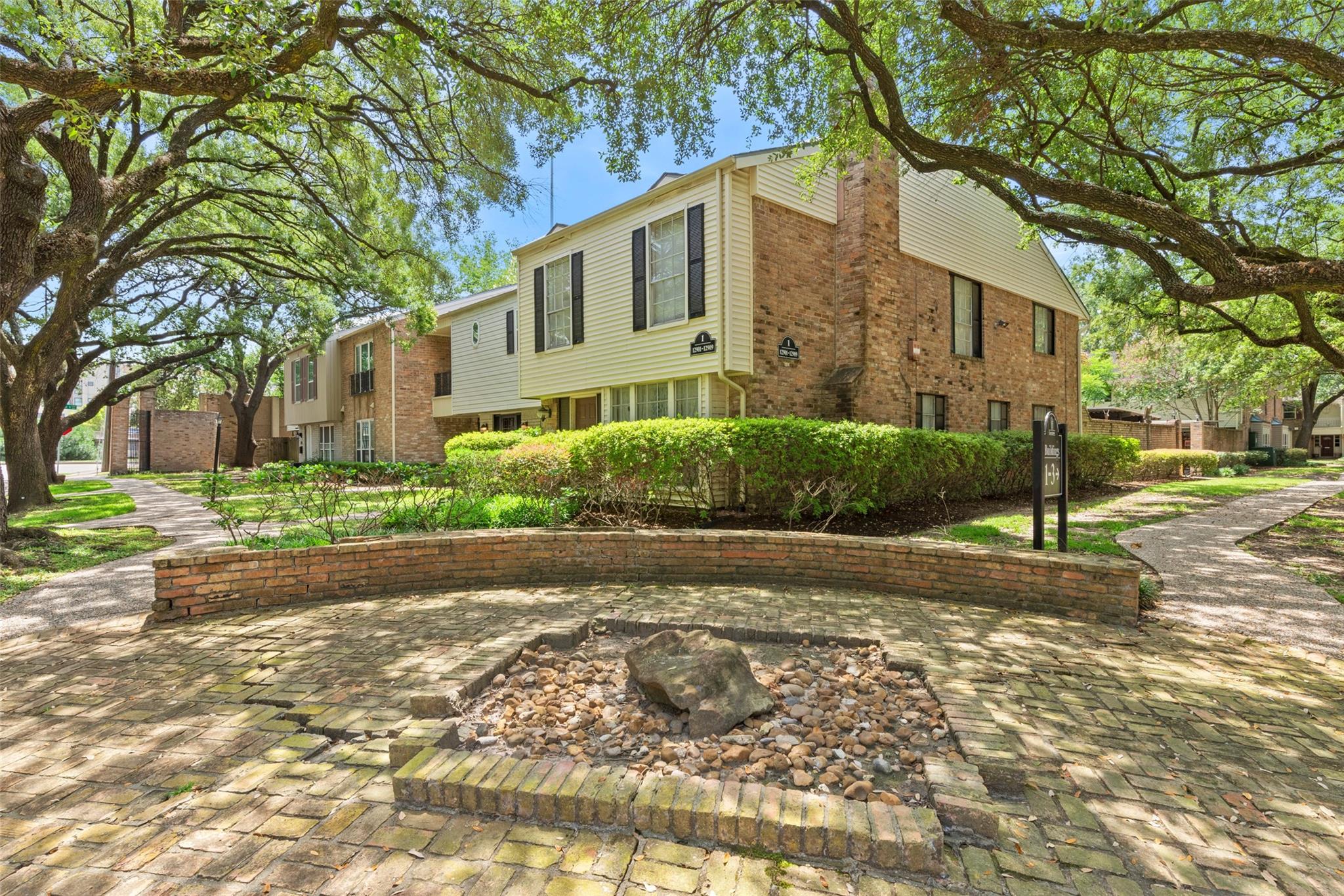 12907 Trail Hollow Drive 2907