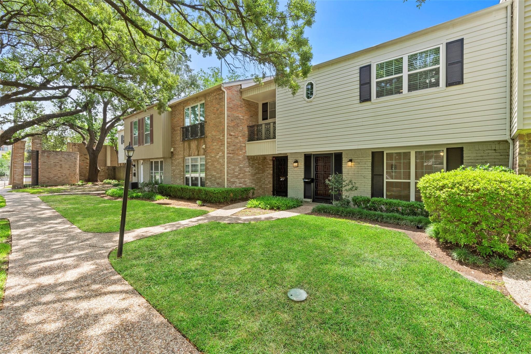 12907 Trail Hollow Drive 2907