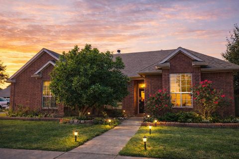 Photo of 6107 Berkshire Park Dr Dr, Houston, TX 77084 (MLS # 20727631)