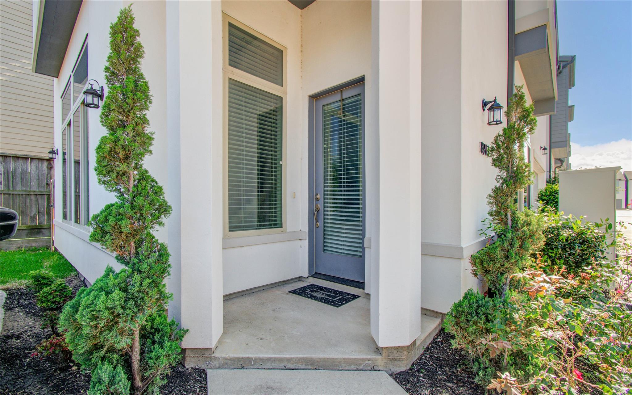 8903 Spring Knoll Forest Drive