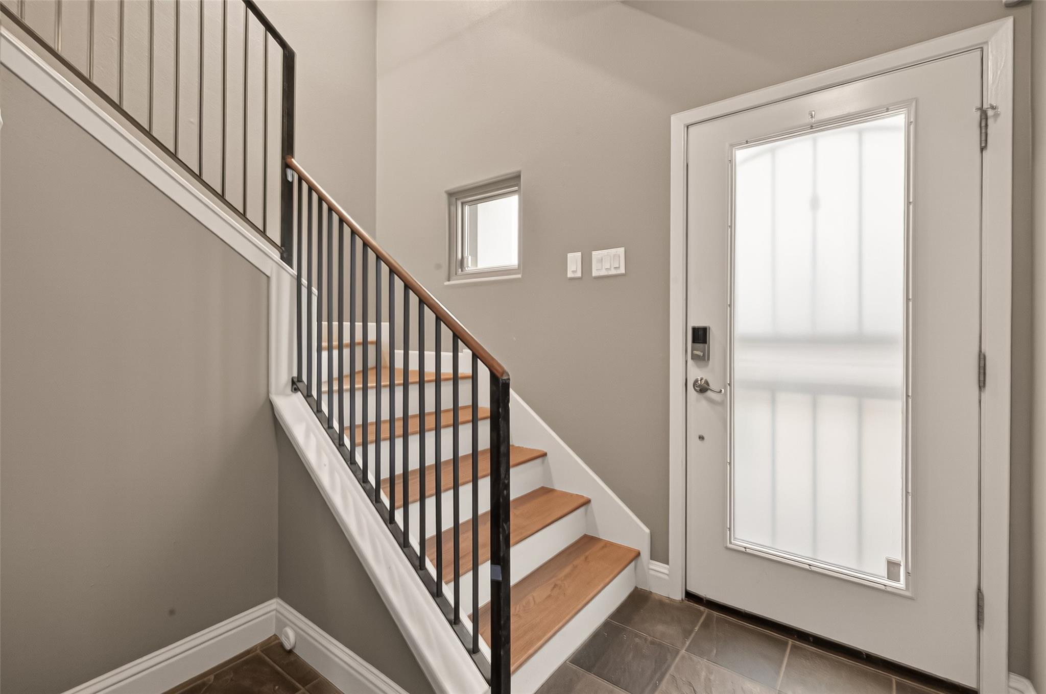 1107 Saint Charles Street