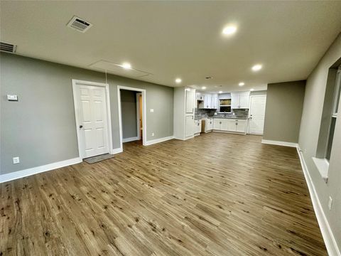 10210 Ashville Drive Houston TX 77051