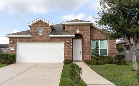 Photo of 2312 Jessamine Heights Lane, Pearland, TX 77089 (MLS # 10585357)