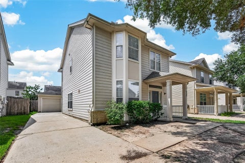 Photo of 18915 S Lyford Drive, Katy, TX 77449 (MLS # 87990346)