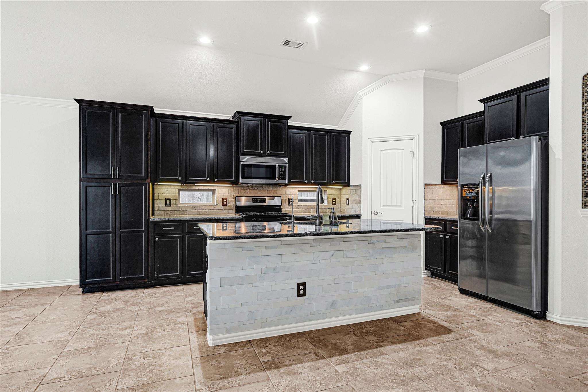 20731 Blue Flagstone Lane
