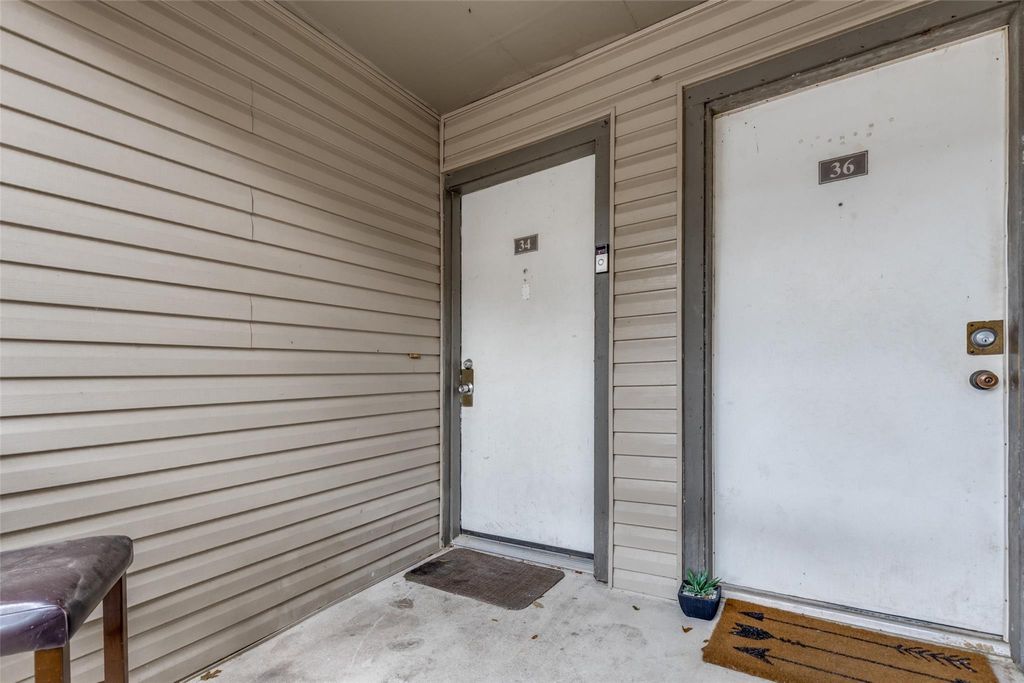 Photo of 9707 Richmond Avenue #34, Houston, TX 77042 (MLS # 84475693)