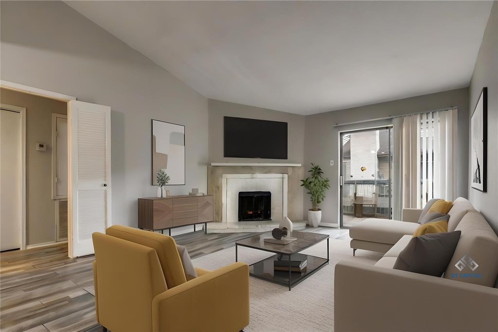 Photo of 9707 Richmond Avenue #34, Houston, TX 77042 (MLS # 84475693)