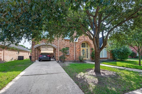Photo of 14811 Charlmont Drive, Houston, TX 77083 (MLS # 45411854)