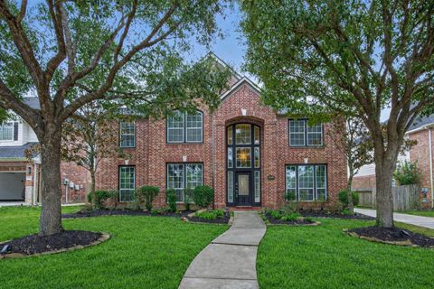 Photo of 15914 Maple Shores Dr, Houston, TX 77044 (MLS # 17091685)