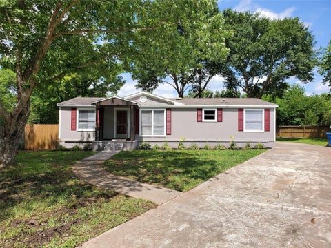 Photo of 34814 Meadow Lane, Brookshire, TX 77423 (MLS # 35615259)