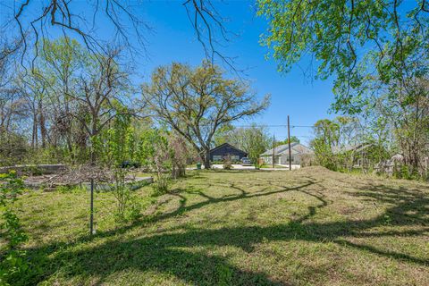 7206 Tippett Street Houston TX 77088
