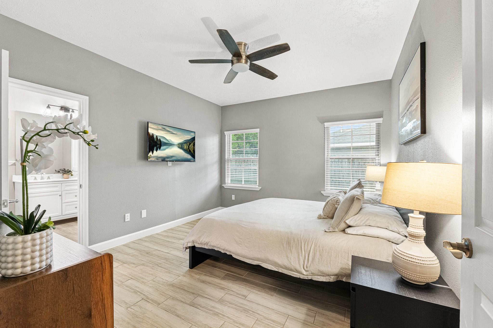 12518 Gulf Coast Drive