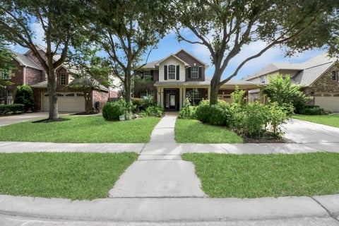Photo of 215 Callavance, Sugar Land, TX 77479 (MLS # 6446236)