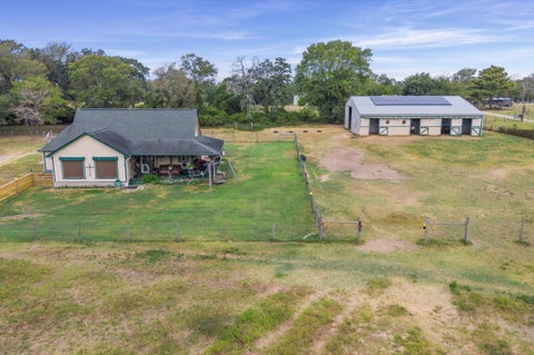 Photo of 29381 Highway 6, Hempstead, TX 77445 (MLS # 34082915)
