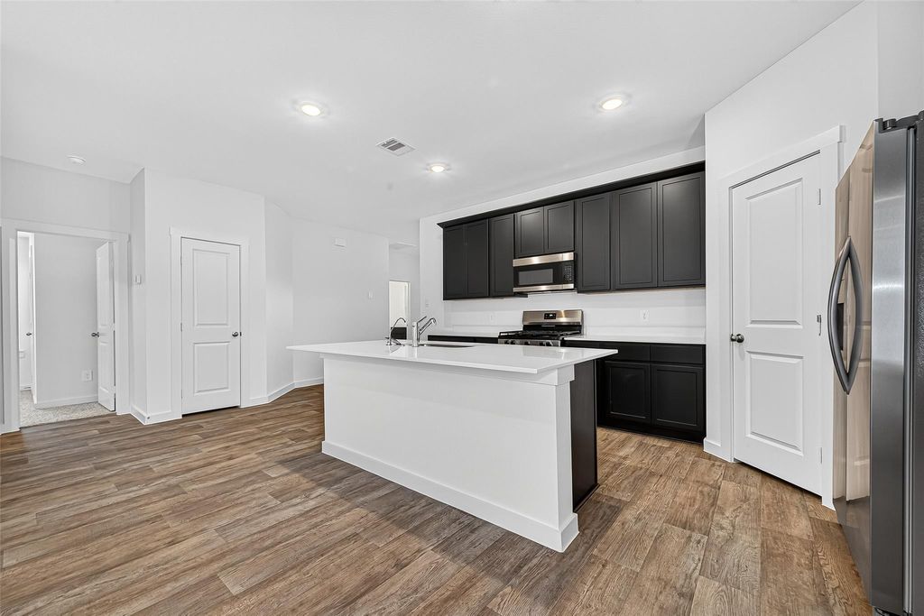 Photo of 8007 Marconi Corsco Drive, Richmond, TX 77406 (MLS # 48177922)