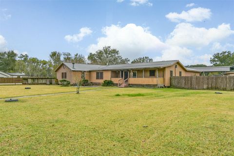 Photo of 2505 County Road 639, Dayton, TX 77535 (MLS # 13262810)