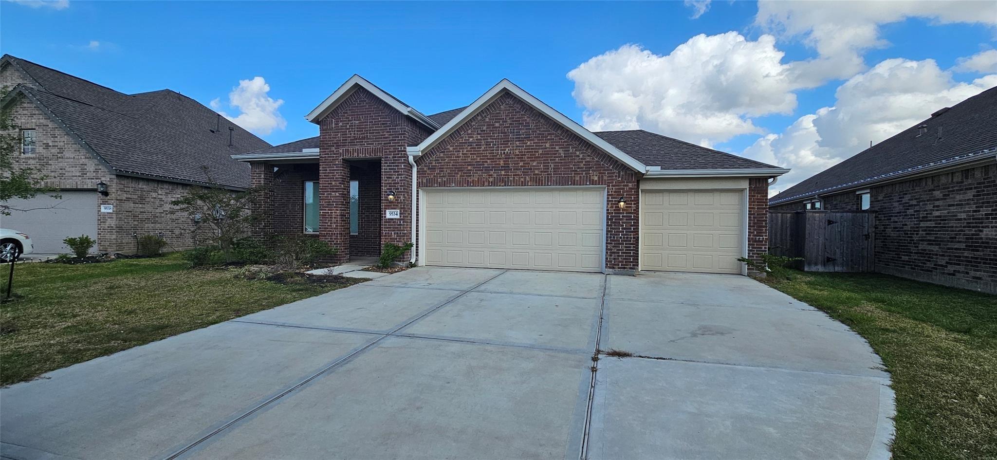 9534 Meghan Heights Drive