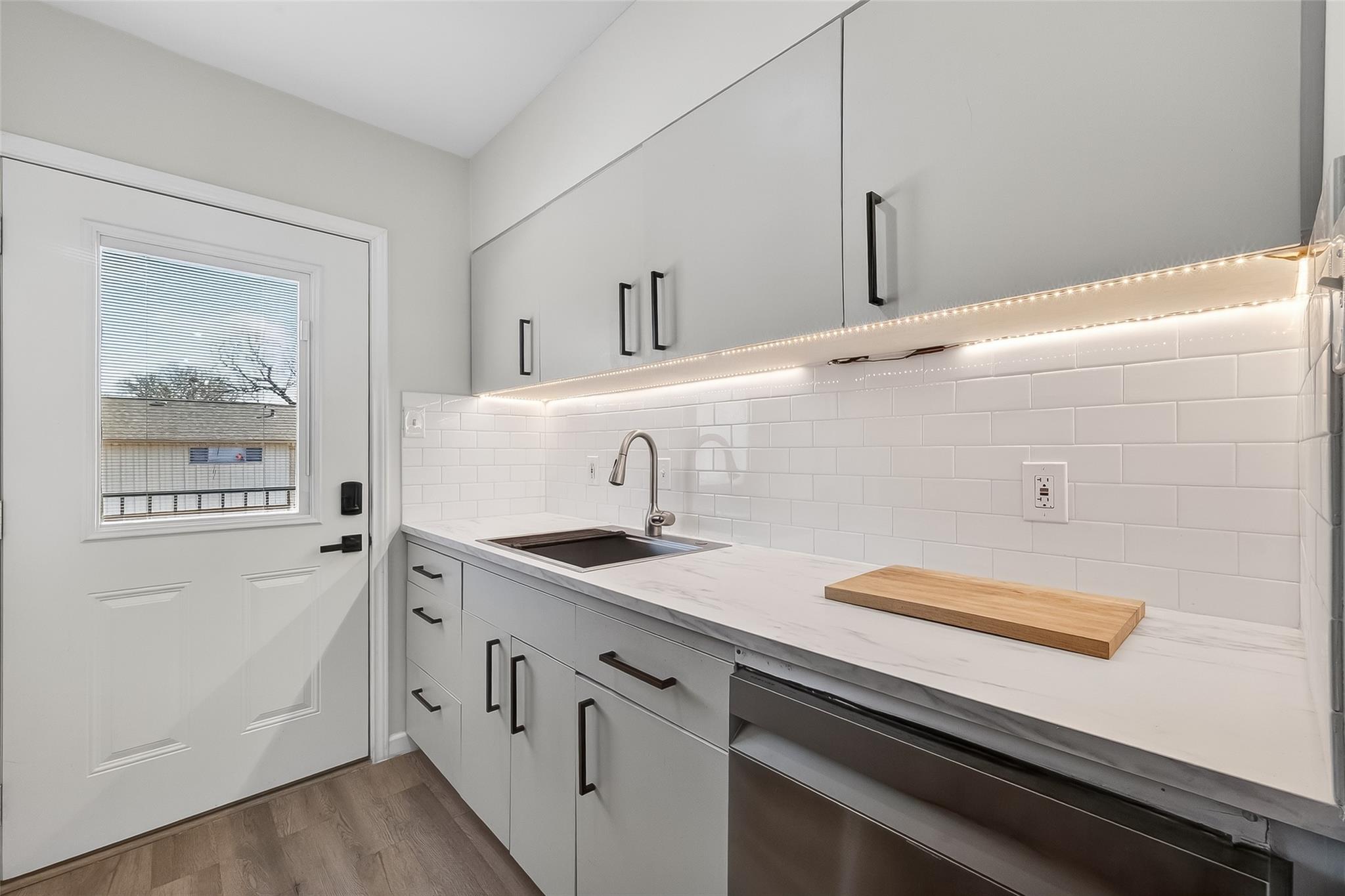 1811 Stoney Brook Drive 91