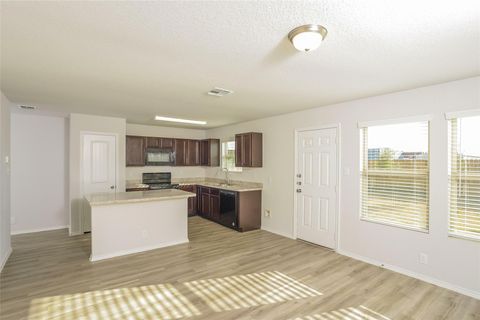 Homes For Rent - 4806 Sweet Chestnut<br/> Spring, TX 77373