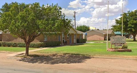 Photo of 1100 12th St St, Seagraves, TX 79359 (MLS # 27176998)