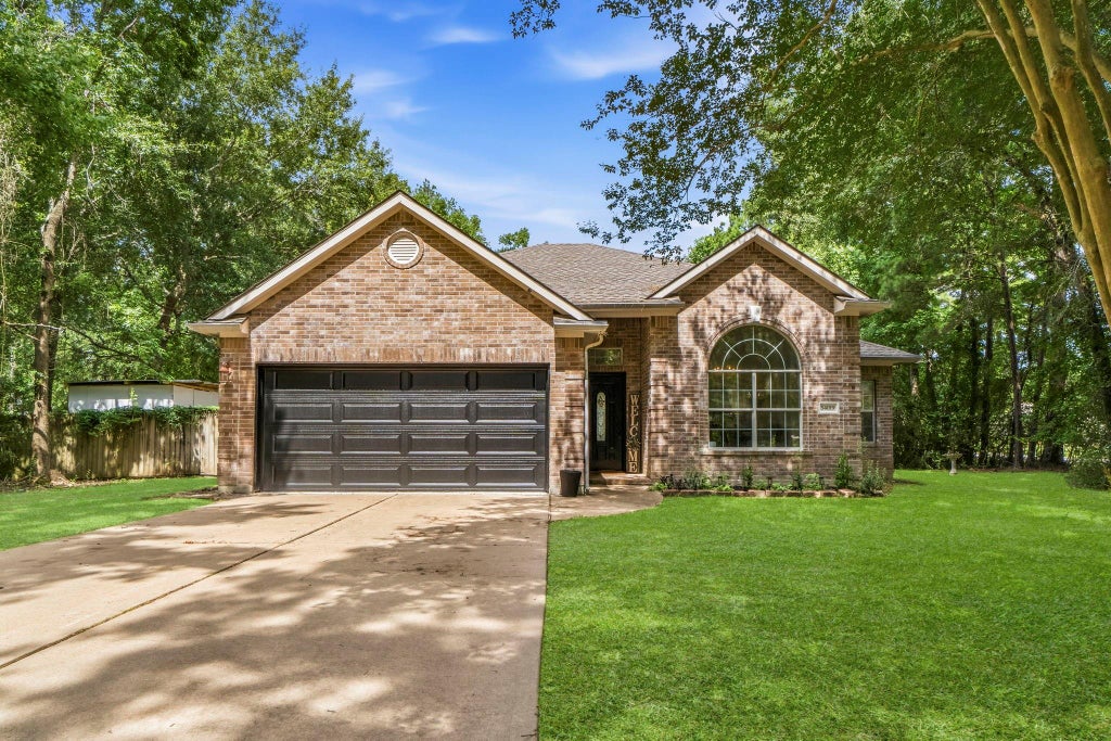 Photo of 34019 Conroe Huffsmith Road, Magnolia, TX 77354 (MLS # 62237790)