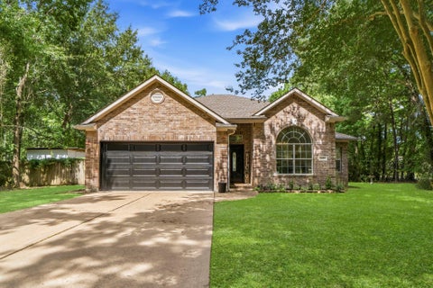 Photo of 34019 Conroe Huffsmith Road, Magnolia, TX 77354 (MLS # 62237790)