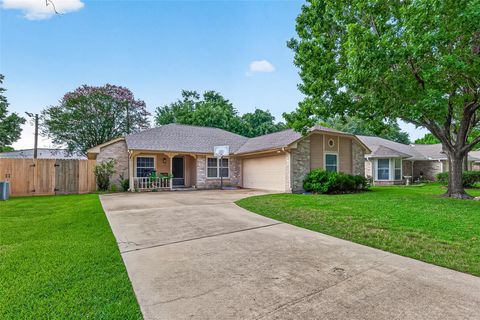 Photo of 15343 Meadow Village Drive, Houston, TX 77095 (MLS # 94038519)