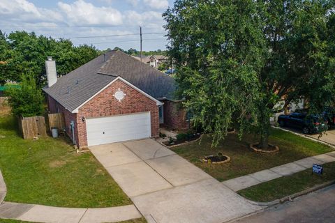 Photo of 4906 Arbor Falls Lane, Houston, TX 77084 (MLS # 76687043)