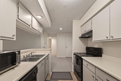 Tiny photo for 3919 Fairmont Parkway #240, Pasadena, TX 77504 (MLS # 13386745)