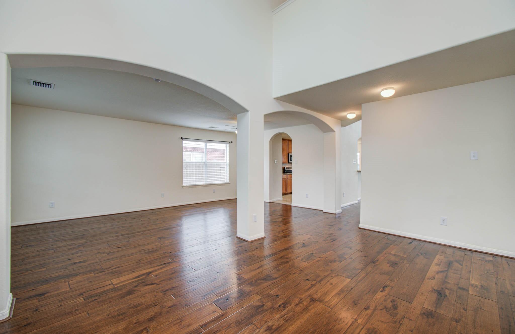 11610 Cross Spring Drive