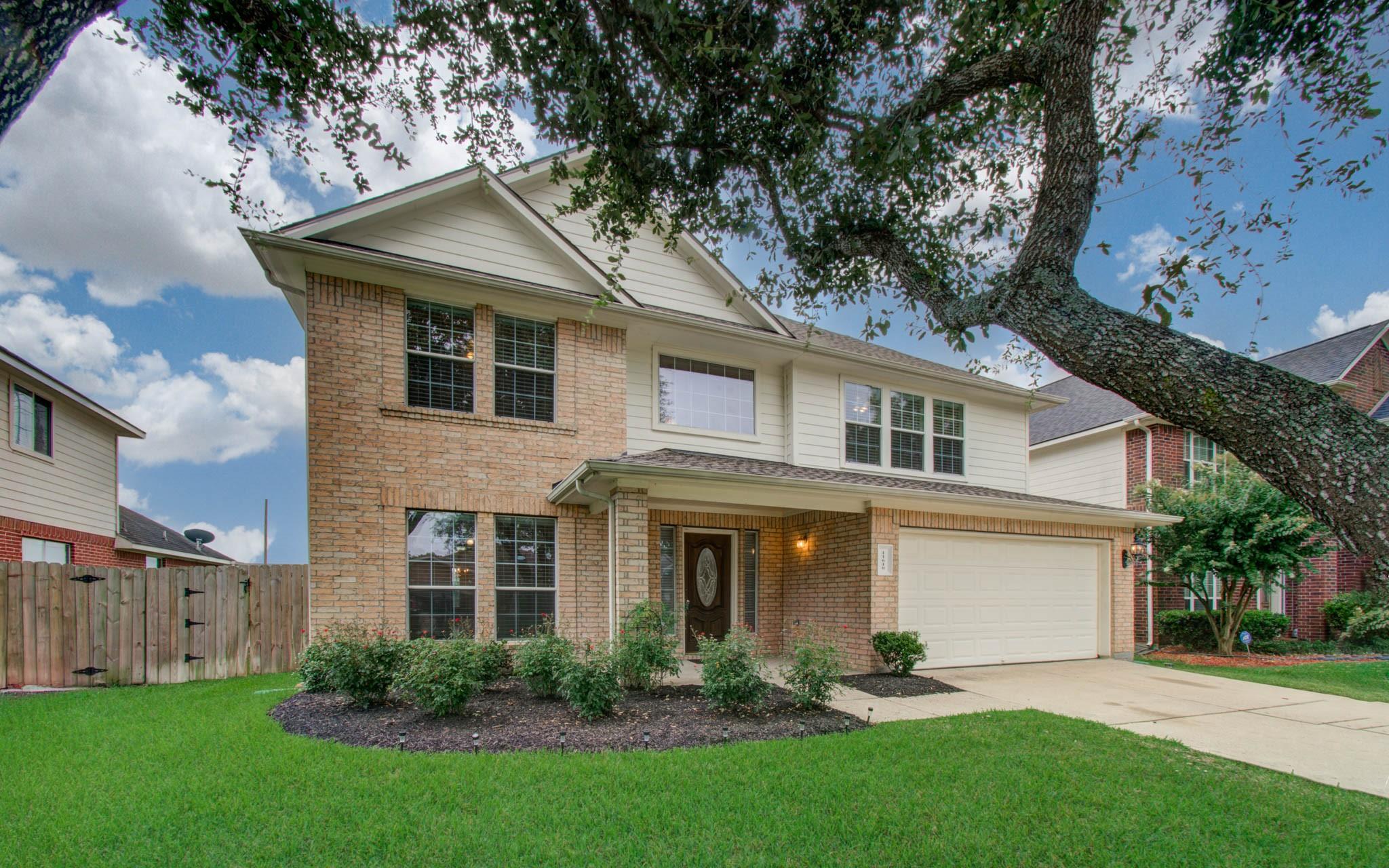 11610 Cross Spring Drive