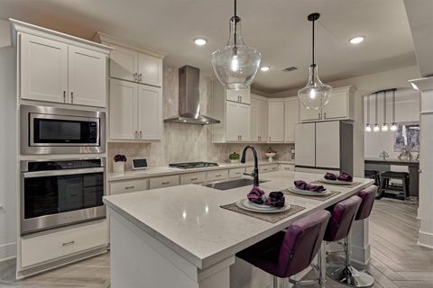 Tiny photo for 407 Tulip Tree Court, Conroe, TX 77318 (MLS # 40212821)