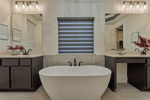 Tiny photo for 407 Tulip Tree Court, Conroe, TX 77318 (MLS # 40212821)