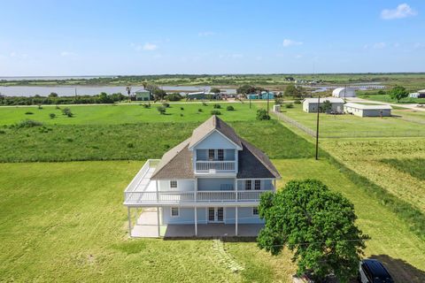 Photo of 3582 County Road 476, Palacios, TX 77465 (MLS # 77090646) Photo of 3582 County Road 476, Palacios, TX 77465 (MLS # 77090646)