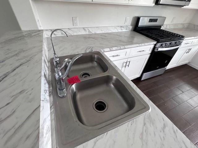 21502 Austell Pond Drive