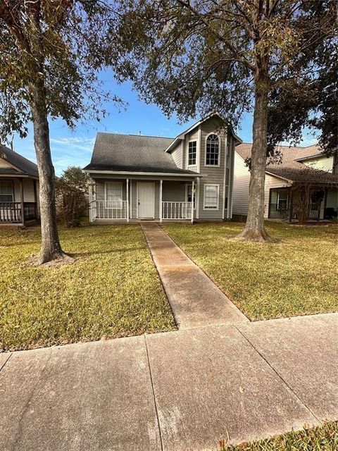Photo of 222 Henrietta Street, Webster, TX 77598 (MLS # 56170638)