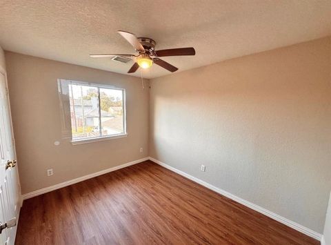 Tiny photo for 222 Henrietta Street, Webster, TX 77598 (MLS # 56170638)