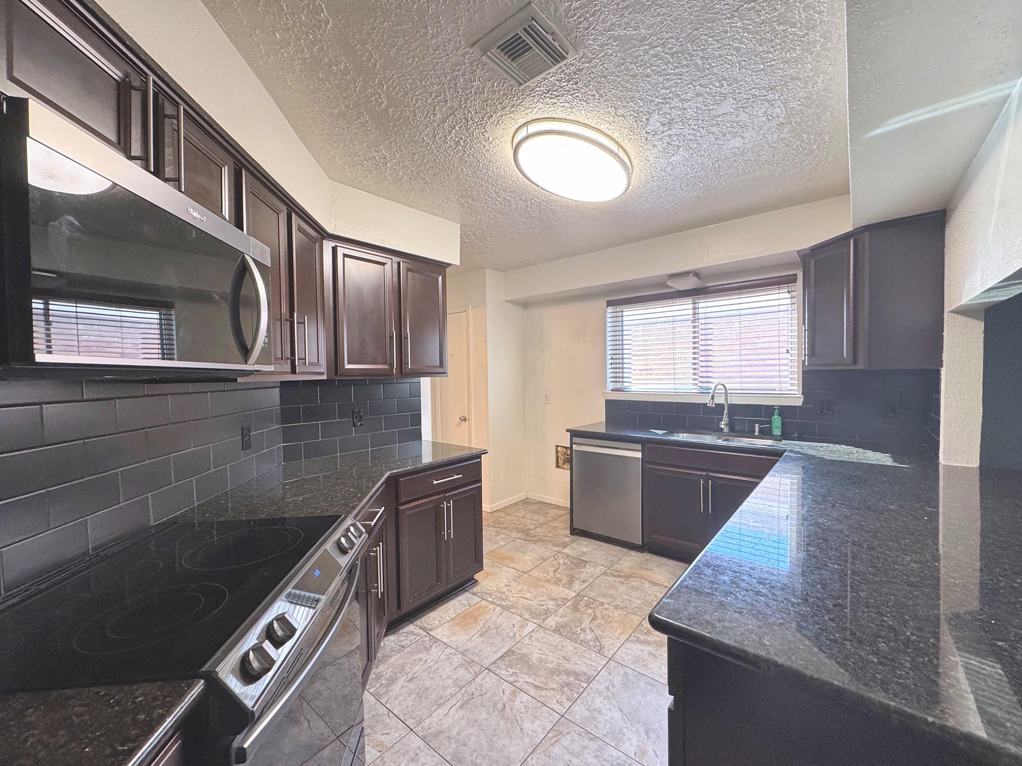 9811 Rocky Hollow Road