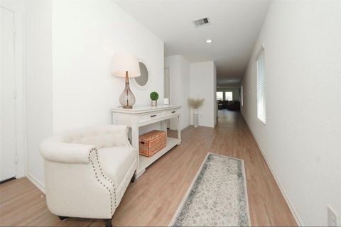 Apartment For Sale - 26706 Paloma Blanca Drive<br/> Katy, TX 77493