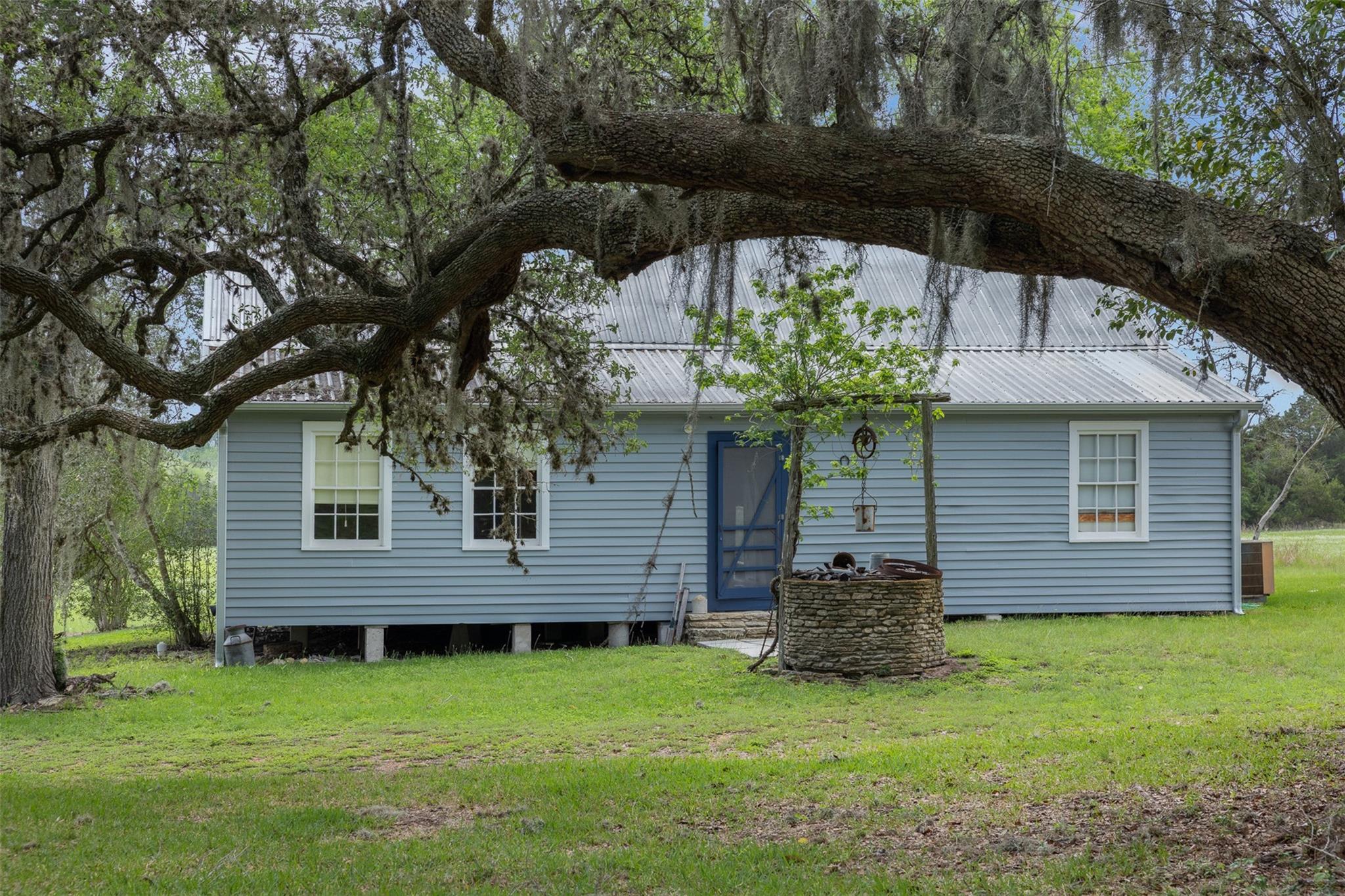 5930 S State Highway 237
