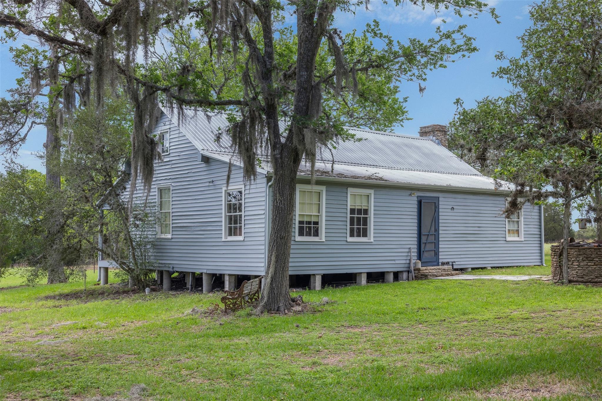 5930 S State Highway 237