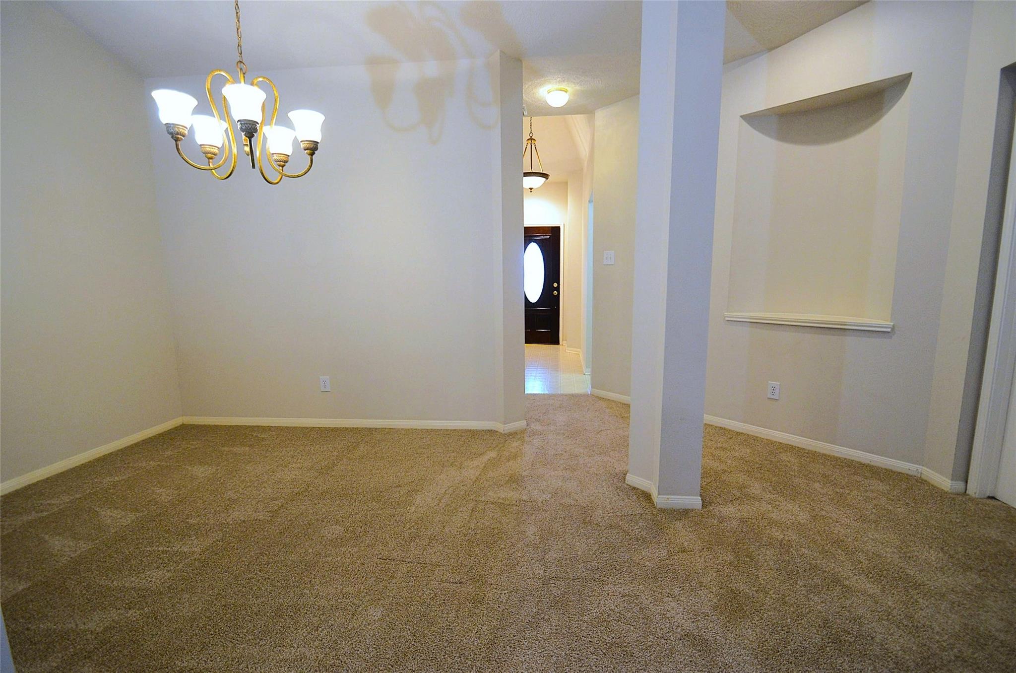 4831 Elkmont Court