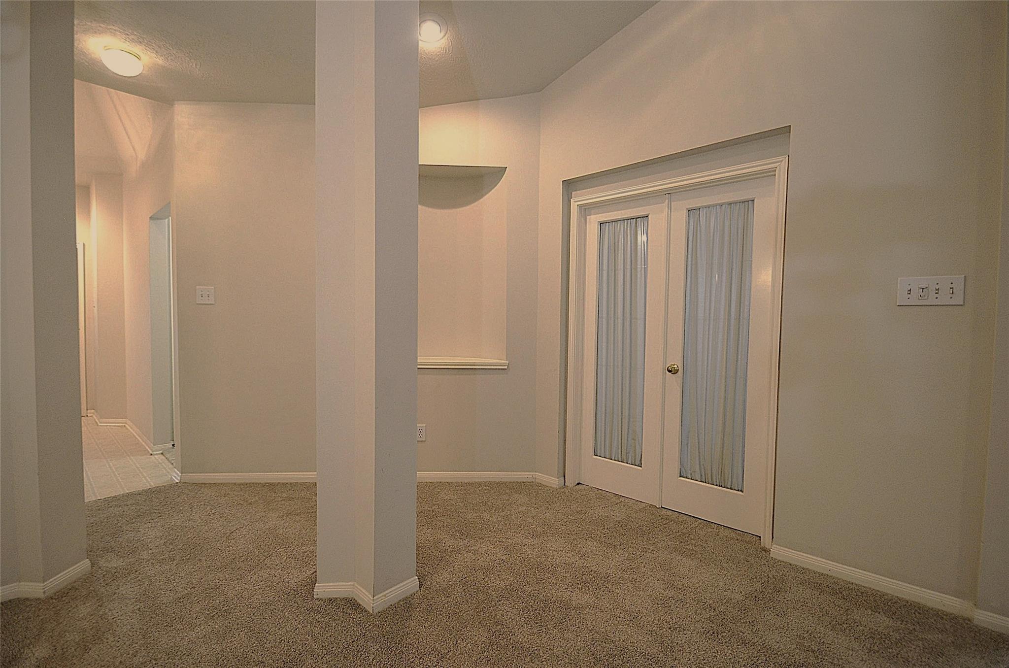 4831 Elkmont Court
