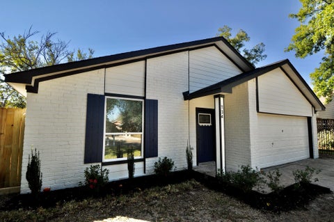 Photo of 734 Hambrick Court, Houston, TX 77060 (MLS # 72662535)