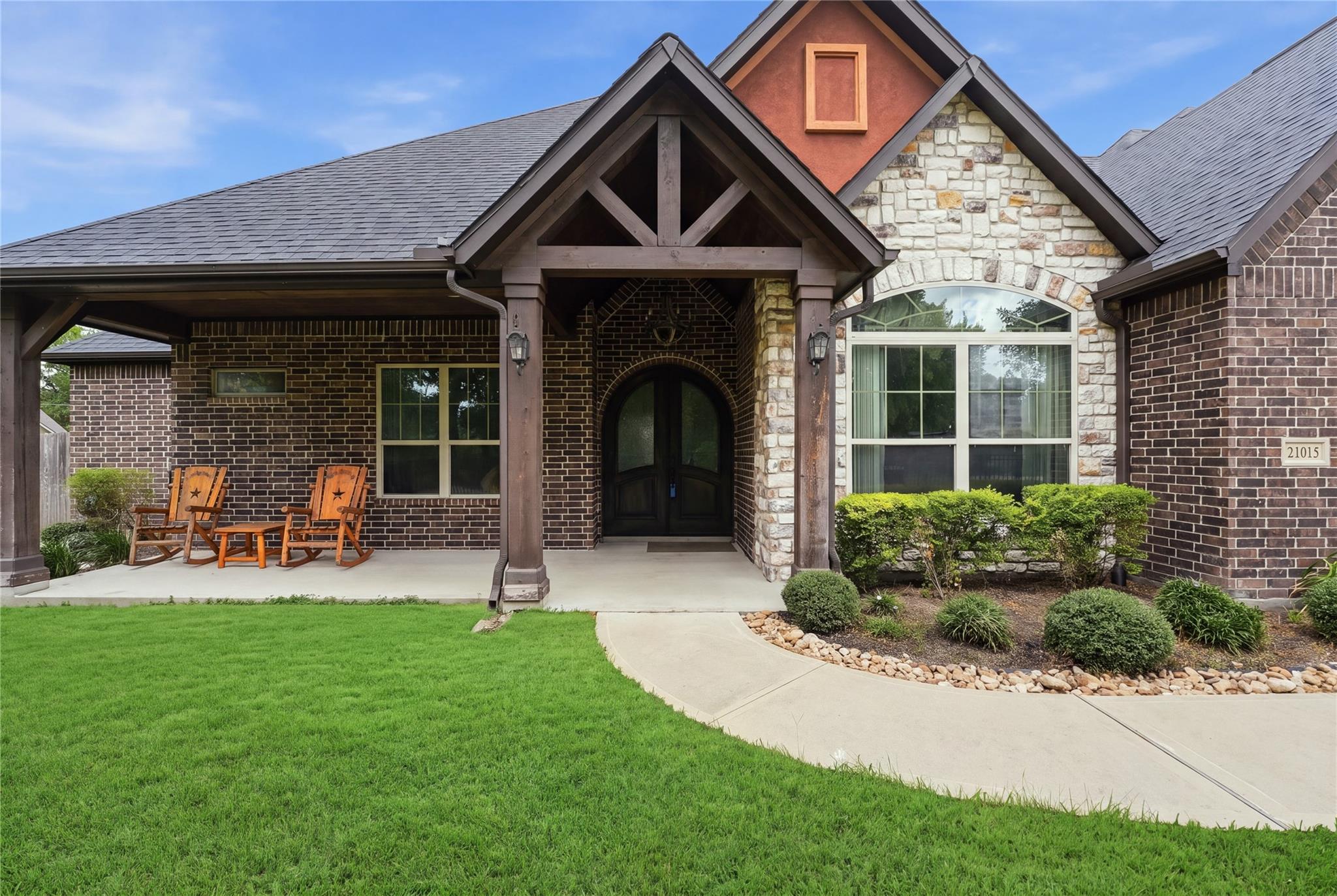 21015 Briar Willow Drive