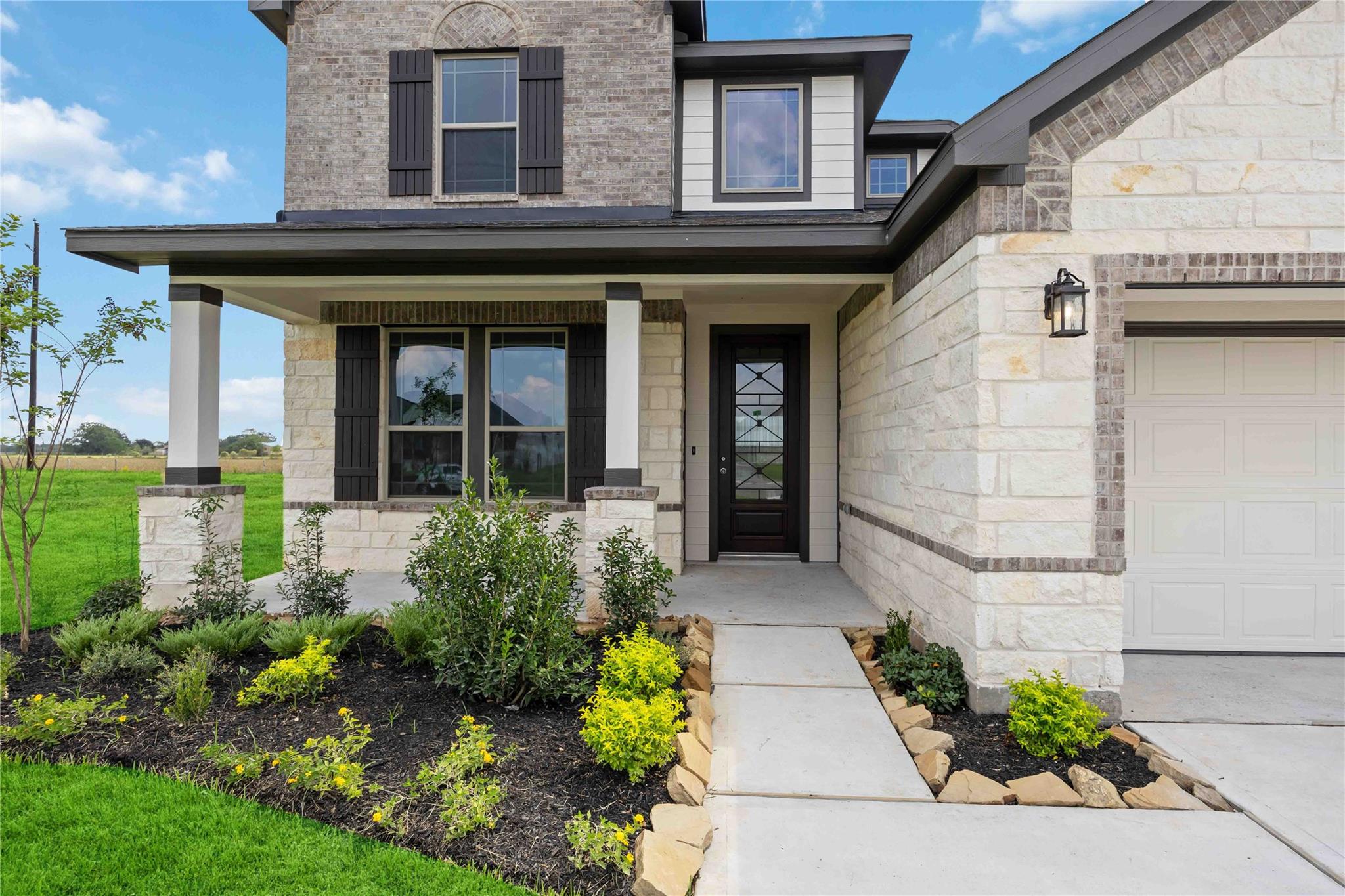 6711 Pelican Lane